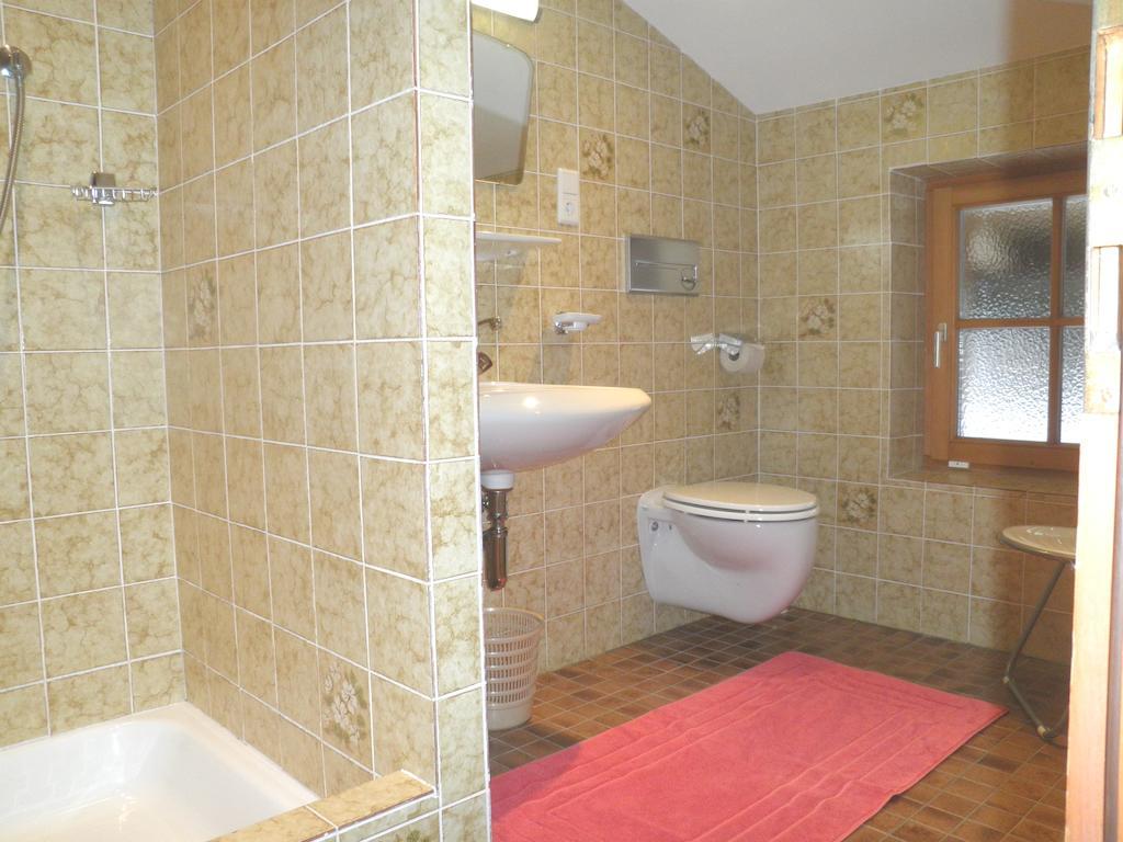 Urblhof Apartment Leutasch Room photo